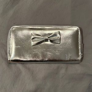 Charming Charlie Clutch